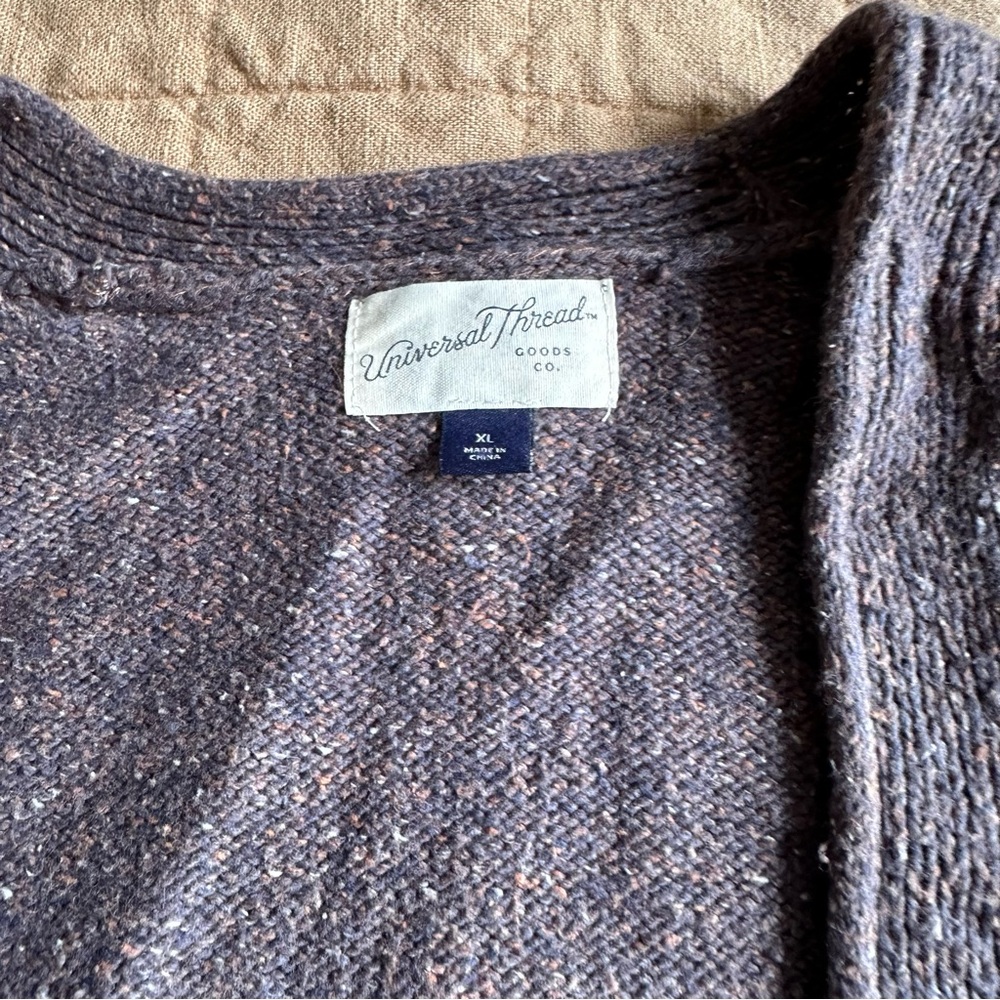 Universal Thread Cardigan/Sweater - Picture 3 of 3